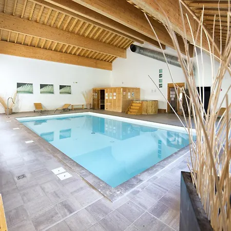 Appartamento With Shared Pool For 4 People Orelle